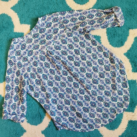 2/$10 Cupid's Diary blouse size medium - Picture 5 of 5